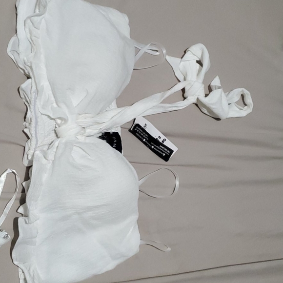 Set - Picture 3 of 3